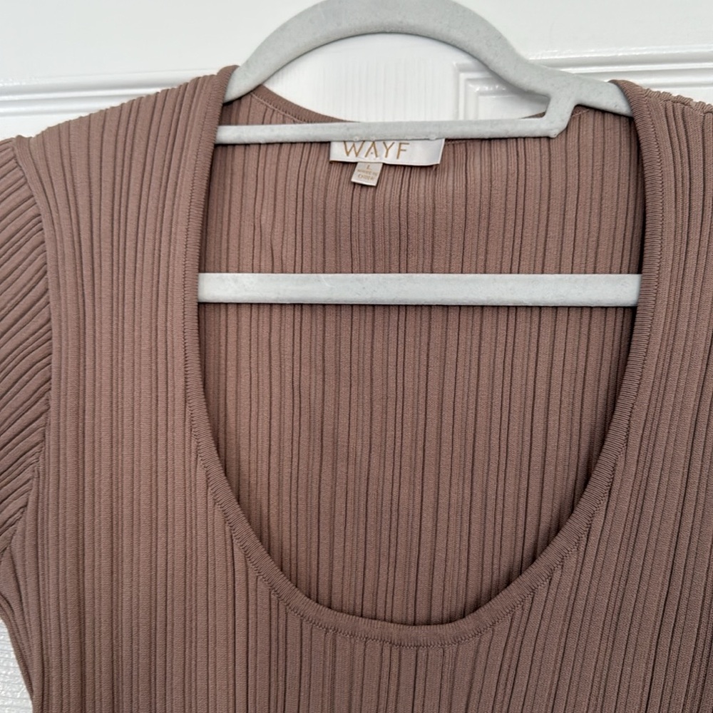 NWOT- WAYF Alexi Long Sleeve Ribbed Dress - Picture 5 of 13